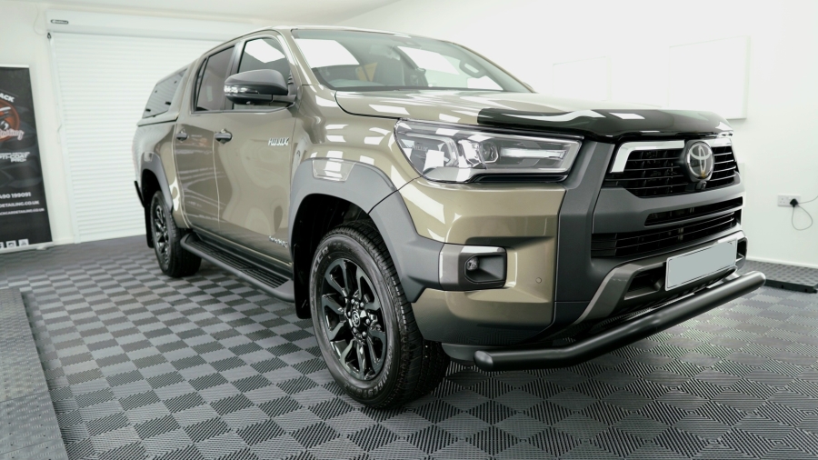 Toyota Hilux Oxide Bronze - Full body PPF