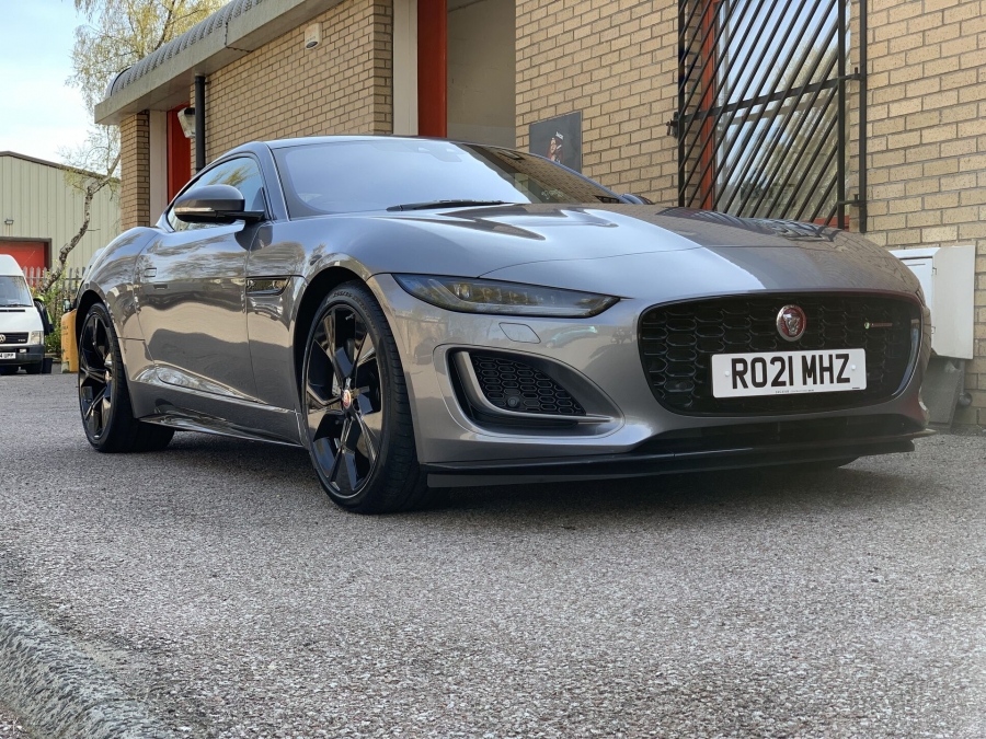 Jaguar F-Type Eiger Grey - New car detail Xpel PPF