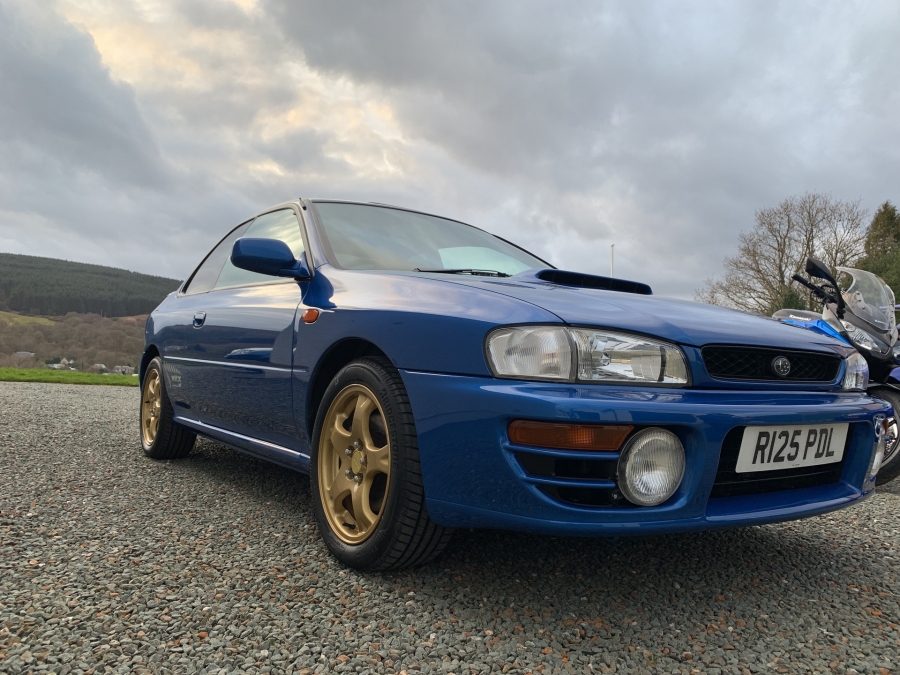 Subaru Impreza WRX STI Type Rs Blue and Gold - Jack detail