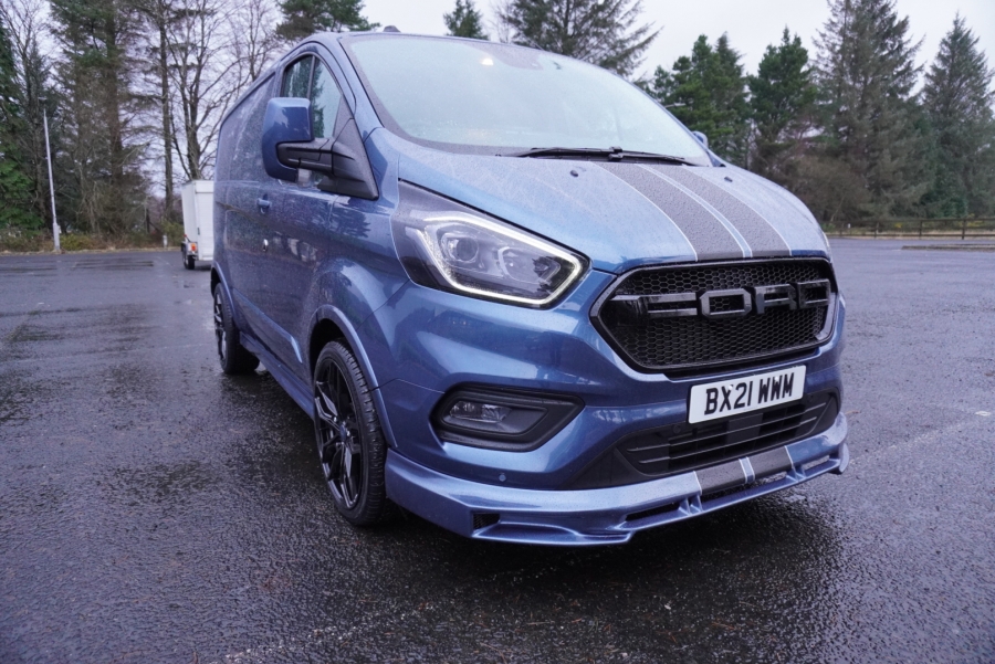 Ford Transit Custom Sport Chrome Blue - New car detail